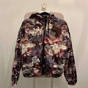 Nike Windbreaker Nike Floral Jacket Front Zipper w/ Pockets Sportswear Femme